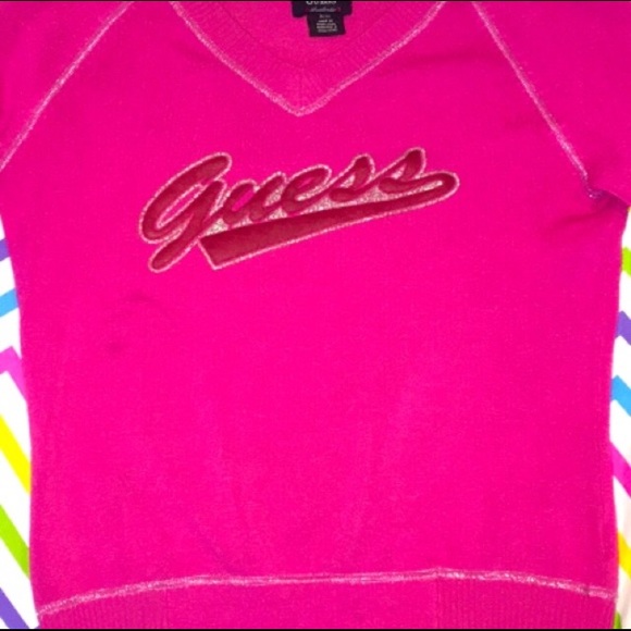Guess authentic pink womens sweater - Picture 3 of 6